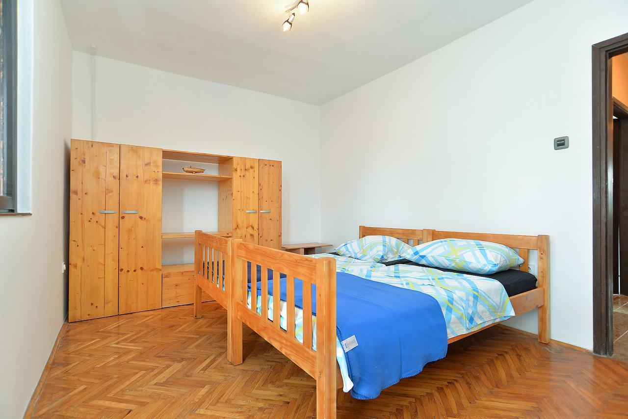 Apartments Dino 1700 ฟาชานา ภายนอก รูปภาพ